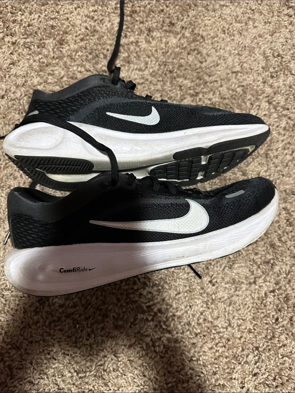 Nike Black and White Big Kid Running Sneakers